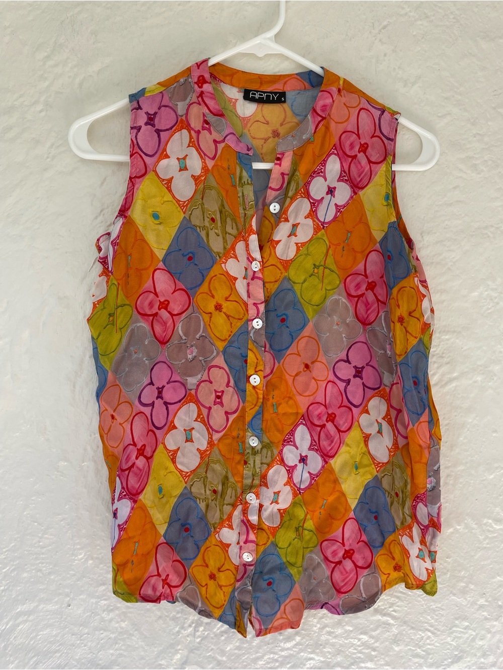 APNY vintage colorful sleeveless button-down geometric floral pattern top; S